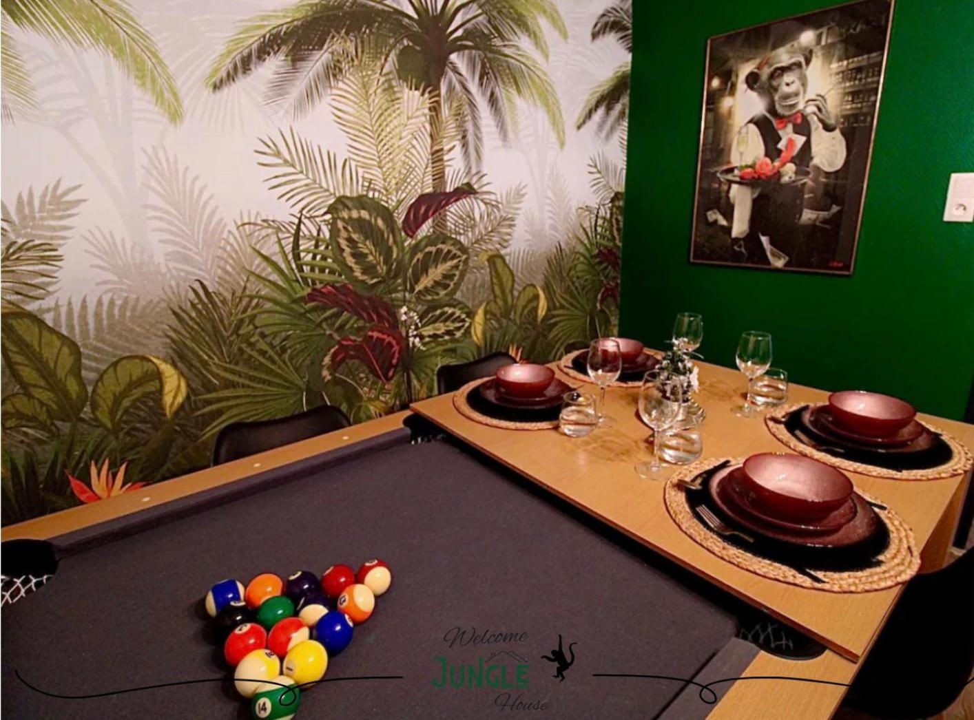 Maison "Jungle House" 90 M2 Billard, Retroprojecteur, Bar A Jeux , Vinyle, Wifi Fibre, Ideal Pro & Famille A Montbrison Eksteriør billede