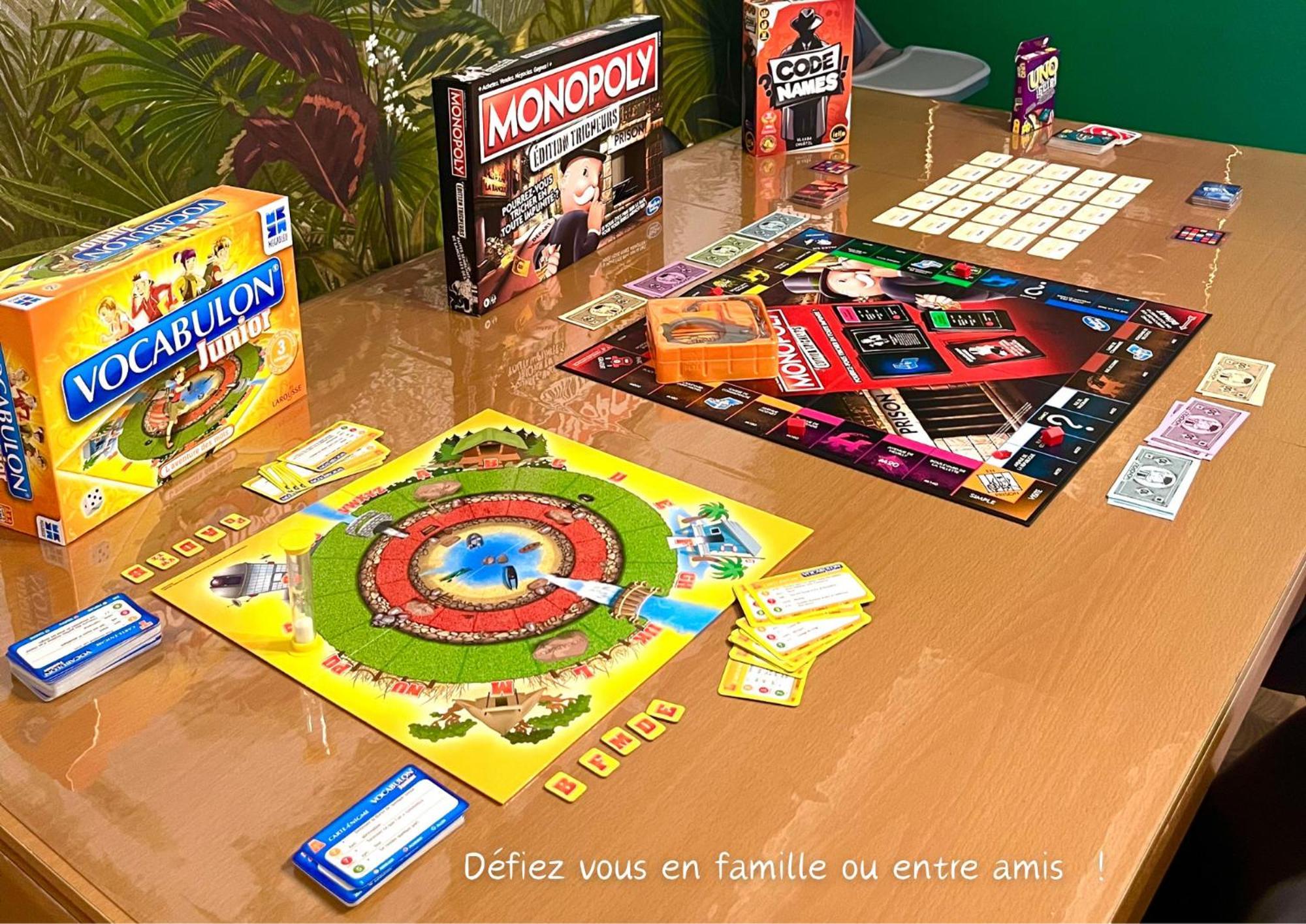 Maison "Jungle House" 90 M2 Billard, Retroprojecteur, Bar A Jeux , Vinyle, Wifi Fibre, Ideal Pro & Famille A Montbrison Eksteriør billede
